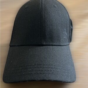 Black Baseball Cap